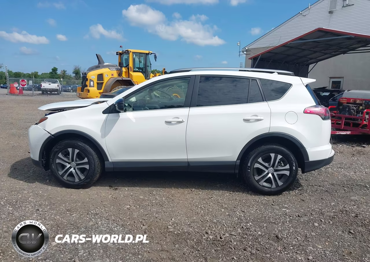 2017 Toyota Rav4 Le VIN:JTMBFREV0HJ171255 - 10