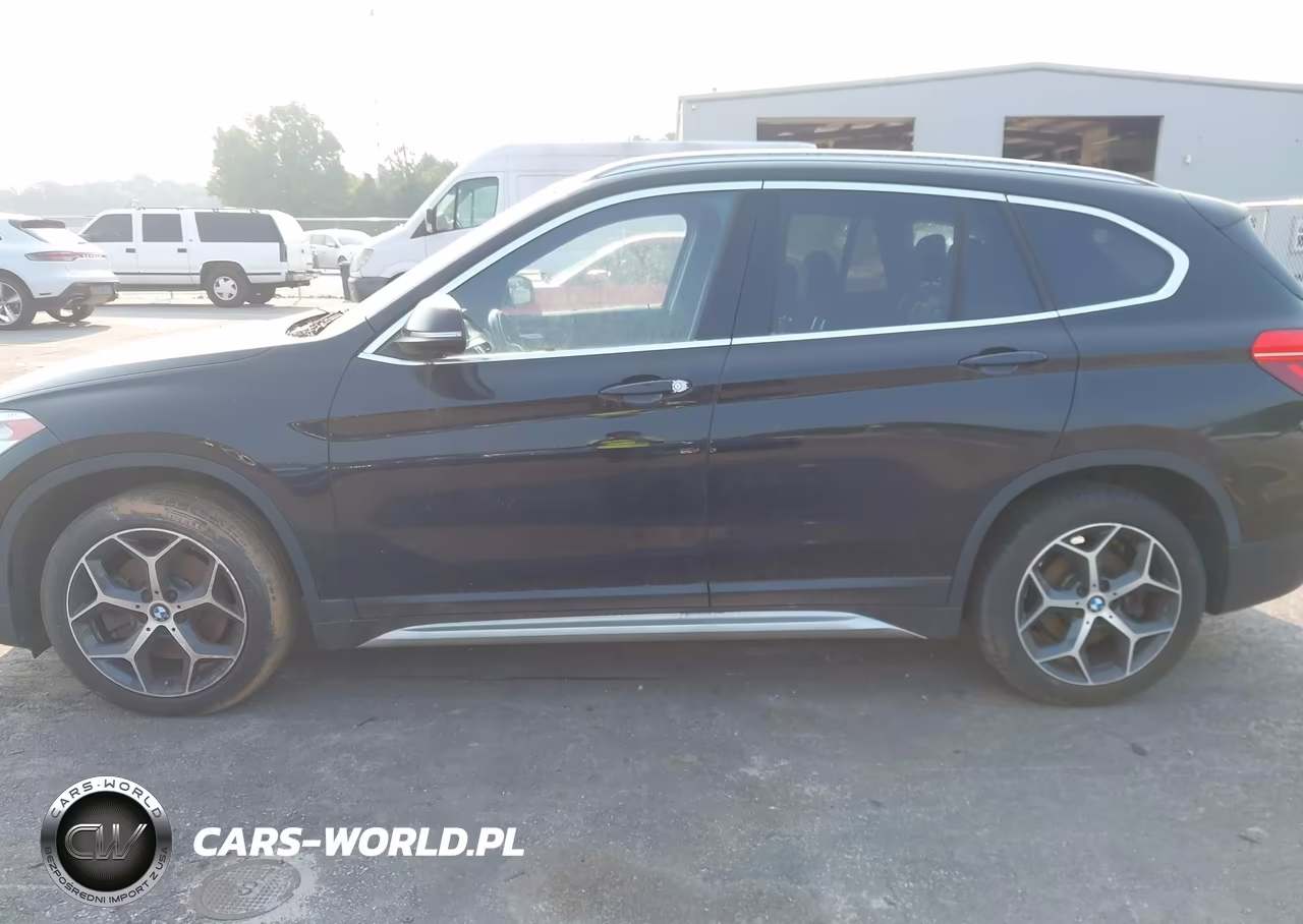 2019 BMW X1 Sdrive28I VIN:WBXHU7C52K5L10974 - 14