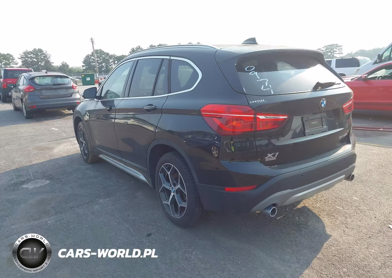 2019 BMW X1 Sdrive28I VIN:WBXHU7C52K5L10974 - 3