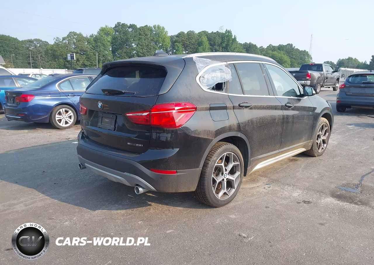 2019 BMW X1 Sdrive28I VIN:WBXHU7C52K5L10974 - 4