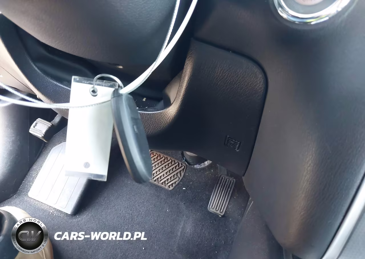 2018 Nissan Pathfinder Sl VIN:5N1DR2MM7JC639326 - 11