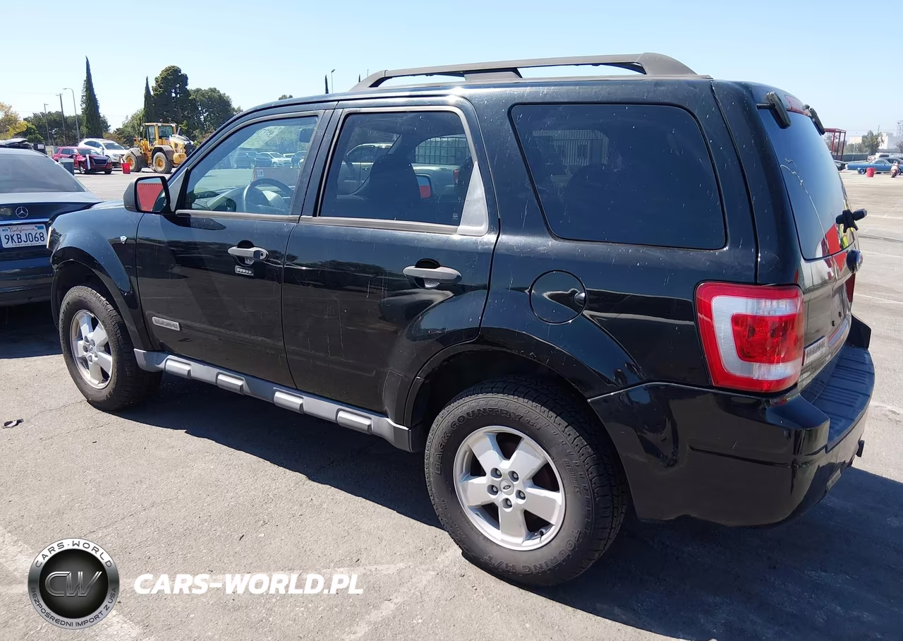 2008 Ford Escape Xlt VIN:1FMCU93188KA11365 - 3