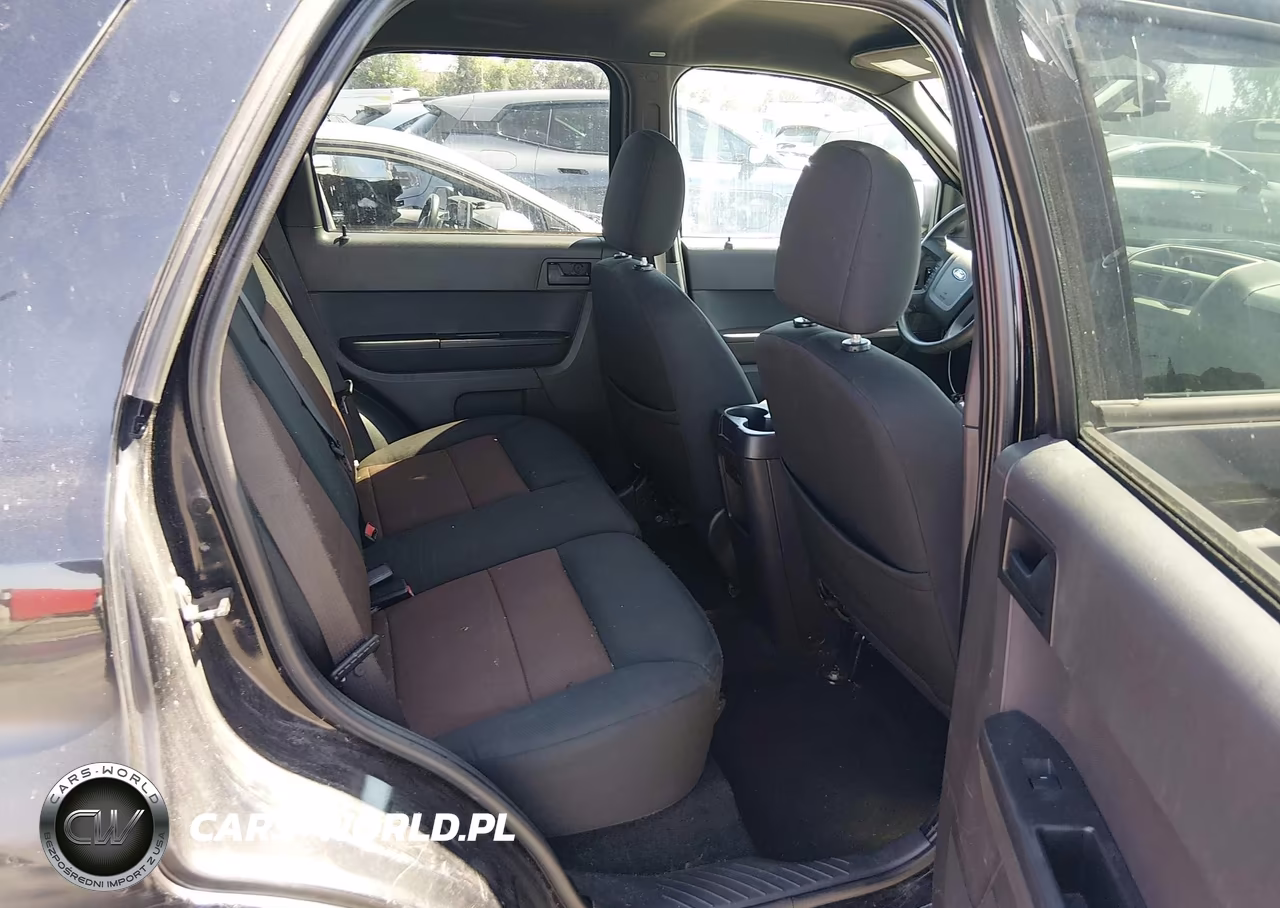 2008 Ford Escape Xlt VIN:1FMCU93188KA11365 - 8