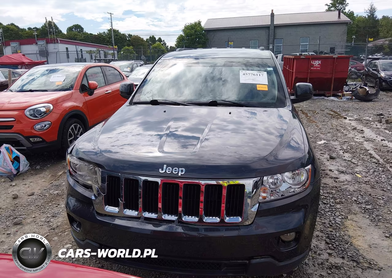 2011 Jeep Grand Cherokee Laredo VIN:1J4RR4GG3BC520261 - 12