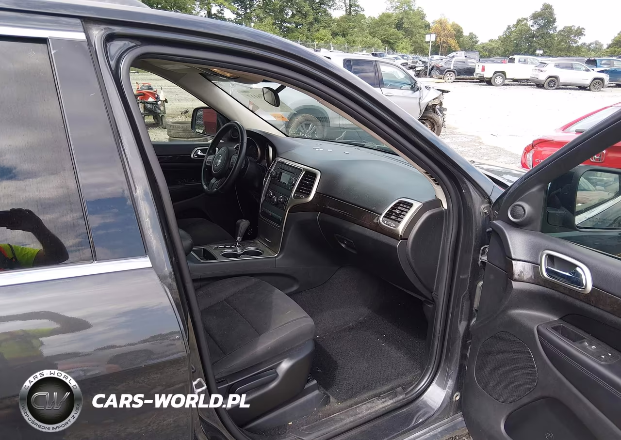 2011 Jeep Grand Cherokee Laredo VIN:1J4RR4GG3BC520261 - 5