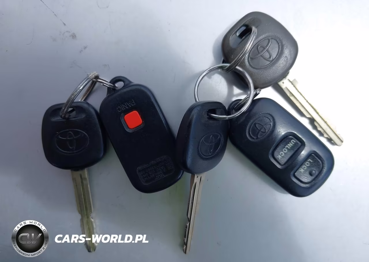 2007 Toyota Corolla Le VIN:1NXBR32E27Z880710 - 11