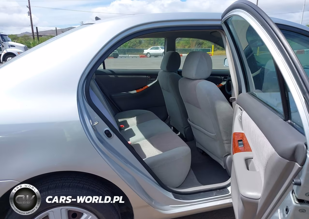 2007 Toyota Corolla Le VIN:1NXBR32E27Z880710 - 8