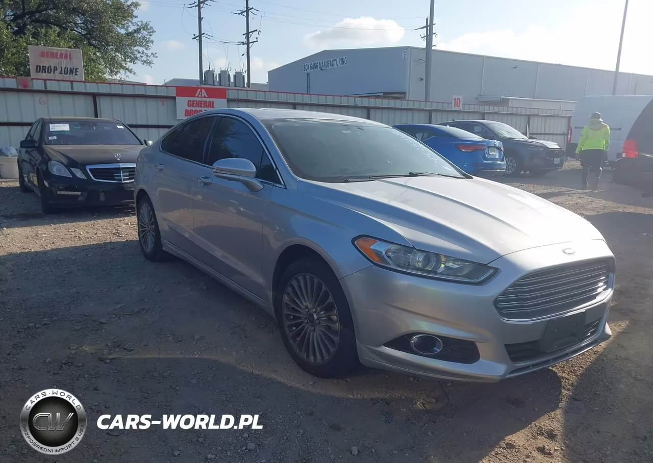 2016 Ford Fusion Titanium – zdjęcie 1 z 16