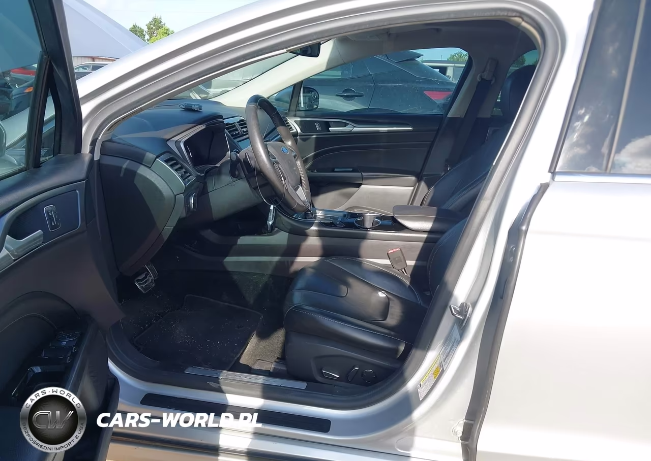 2016 Ford Fusion Titanium VIN:3FA6P0K95GR198186 - 5