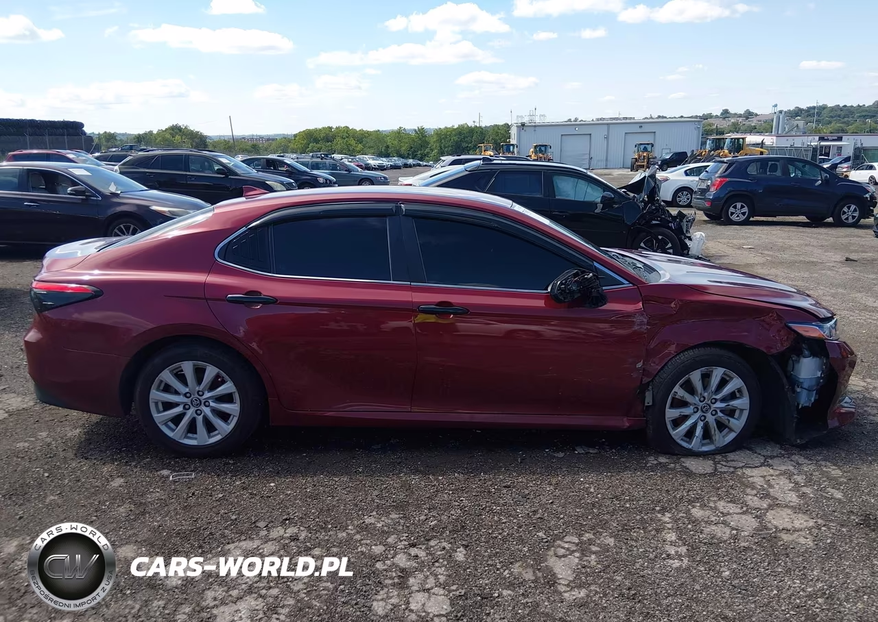 2019 Toyota Camry Le VIN:4T1B11HK2KU686759 - 13