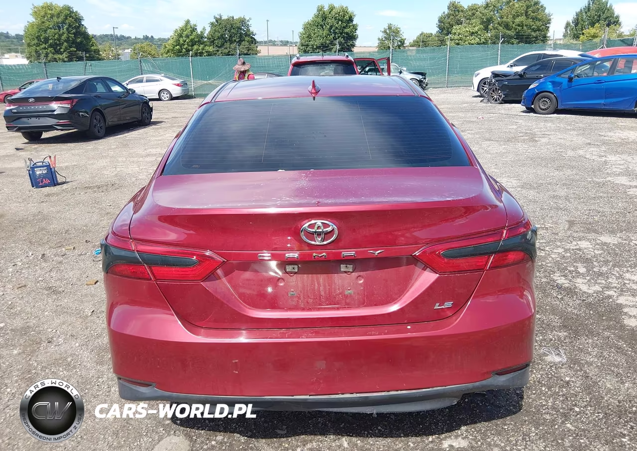 2019 Toyota Camry Le VIN:4T1B11HK2KU686759 - 16