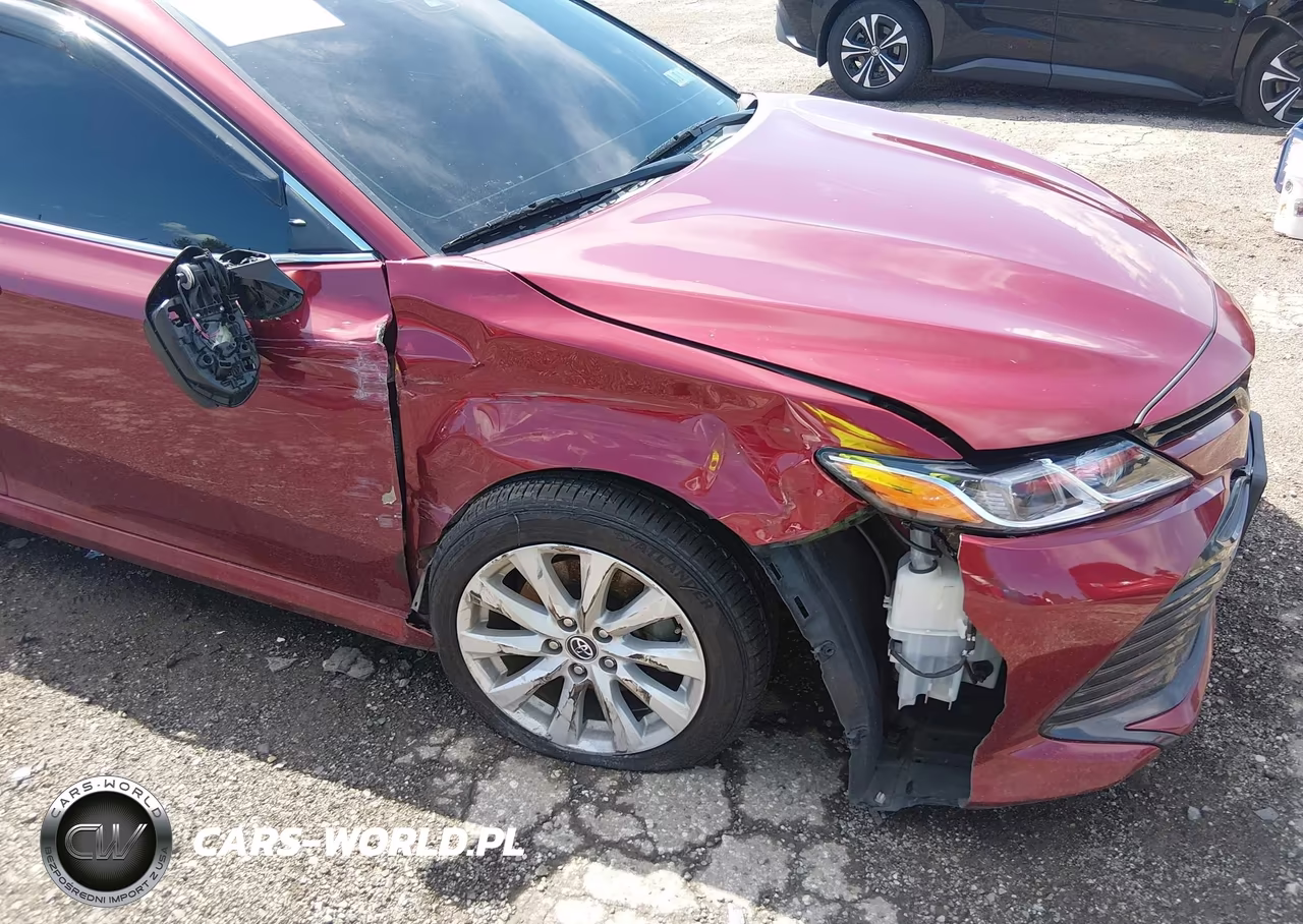 2019 Toyota Camry Le VIN:4T1B11HK2KU686759 - 6