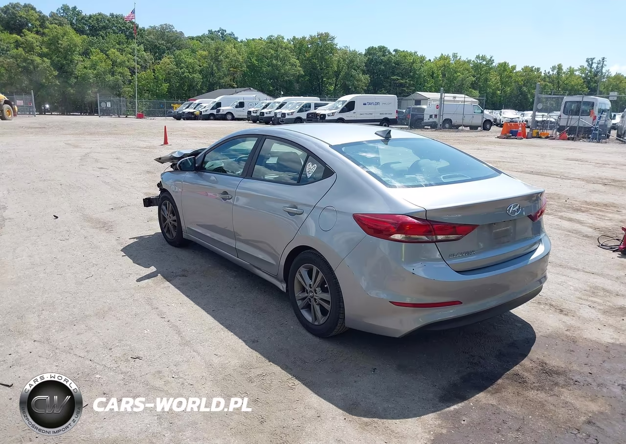 2017 Hyundai Elantra Se VIN:5NPD84LF4HH003595 - 3