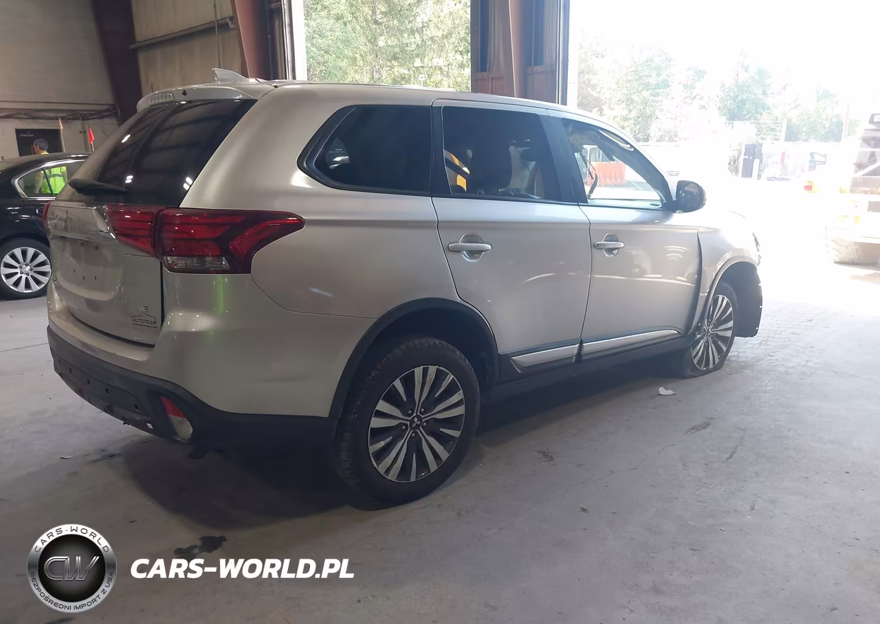 2020 Mitsubishi Outlander VIN:JA4AD3A35LZ022119 - 4