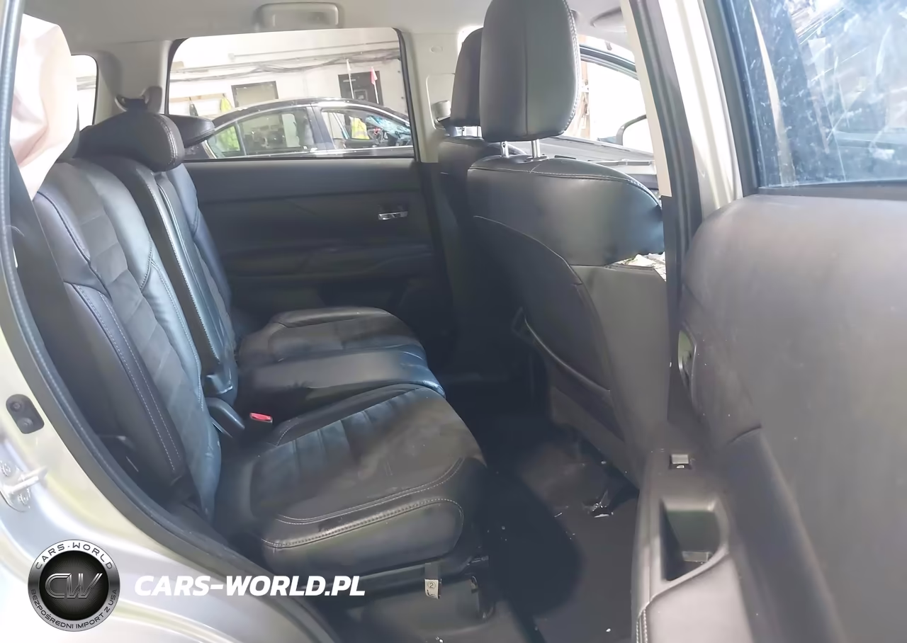 2020 Mitsubishi Outlander VIN:JA4AD3A35LZ022119 - 8