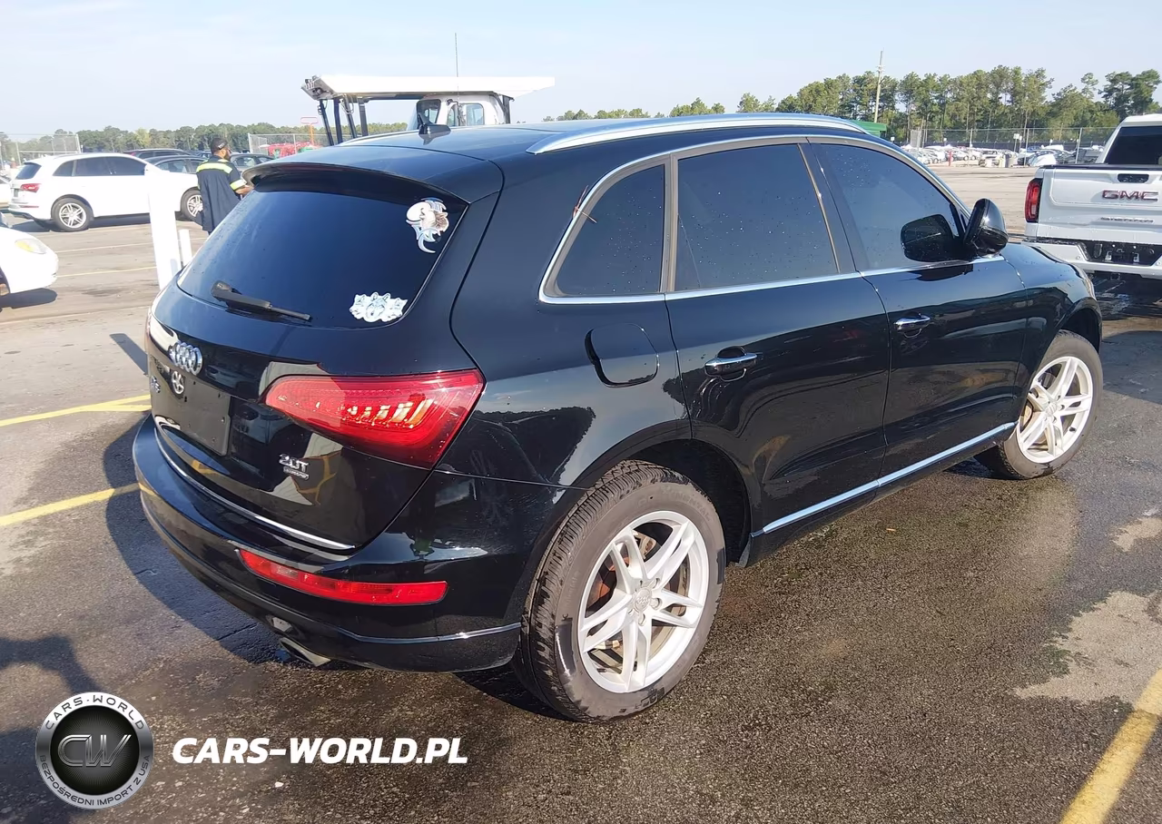 2016 Audi Q5 2.0T Premium VIN:WA1C2AFPXGA138337 - 4