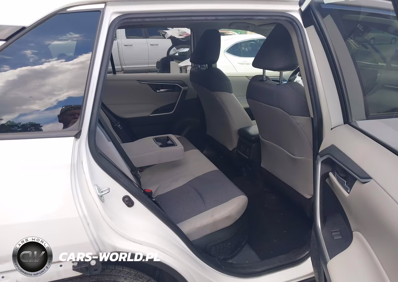 2019 Toyota Rav4 Hybrid Xle VIN:JTMRWRFV7KD032131 - 8