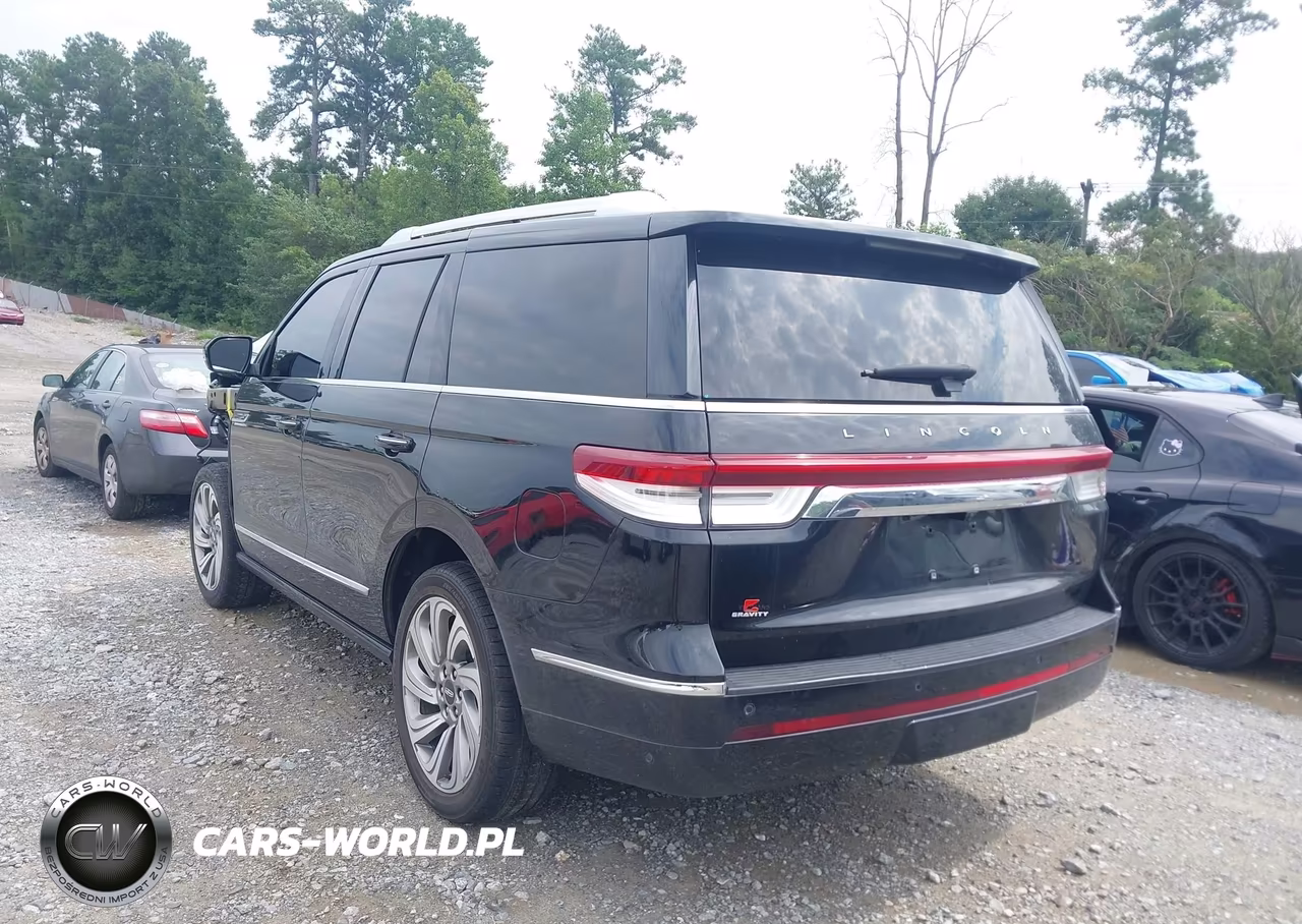 2023 Lincoln Navigator Reserve VIN:5LMJJ2KG4PEL04963 - 3