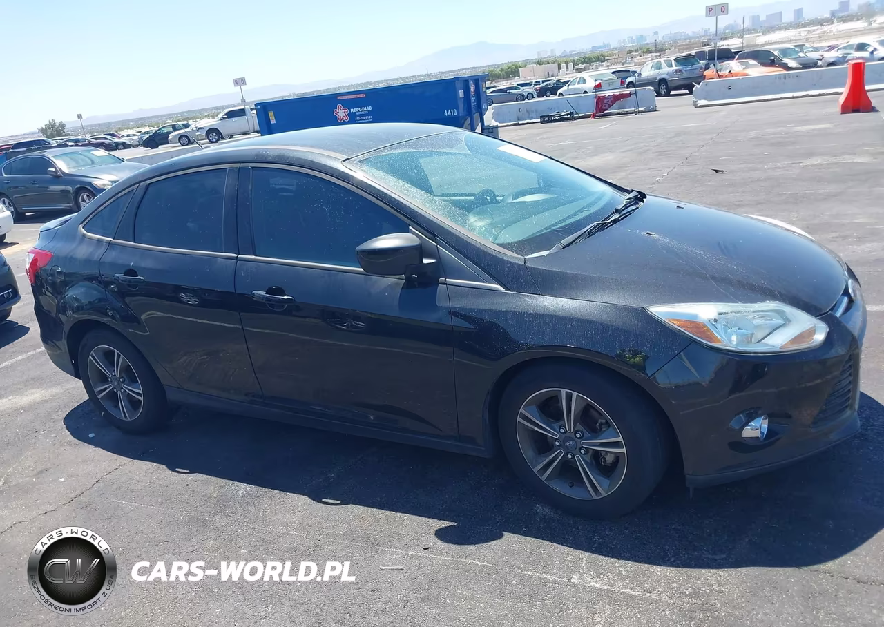 2012 Ford Focus Se VIN:1FAHP3F21CL302138 - 12