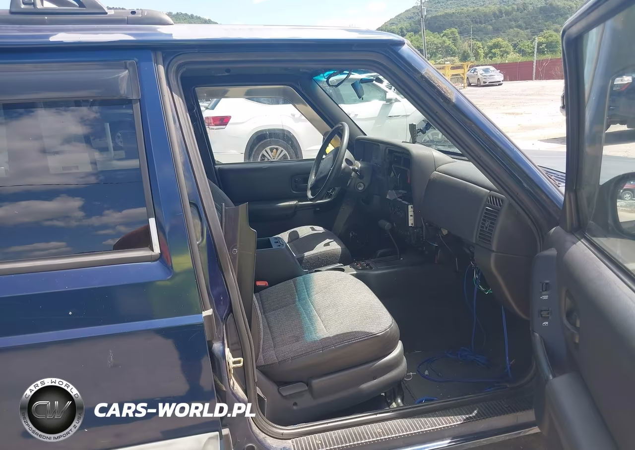 2000 Jeep Cherokee Sport VIN:1J4FF48S5YL250912 - 5