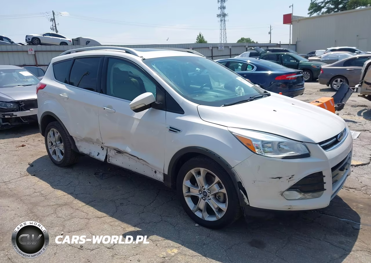 2015 Ford Escape Titanium – zdjęcie 1 z 16