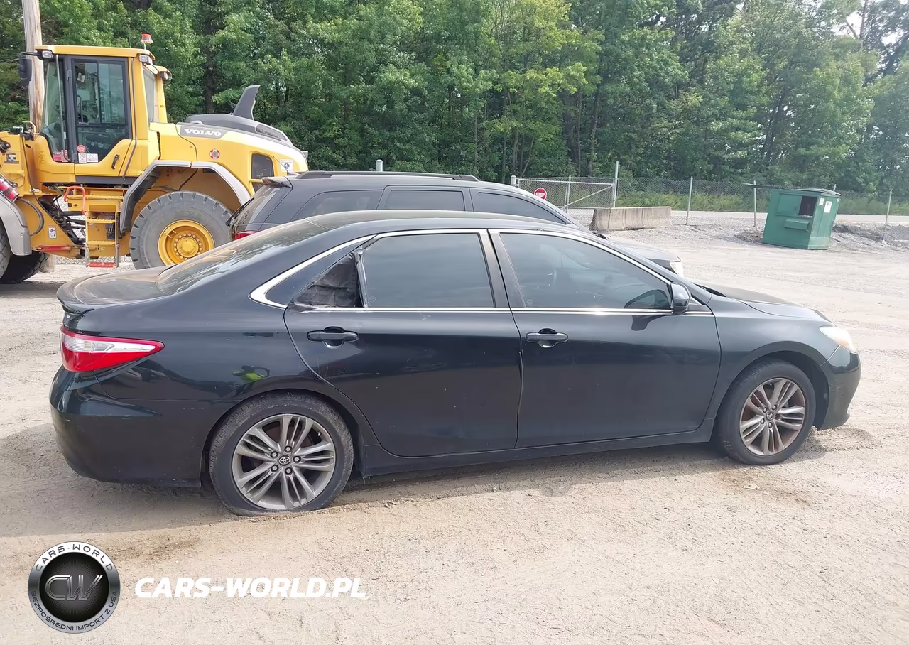 2016 Toyota Camry Se VIN:4T1BF1FK2GU567881 - 12