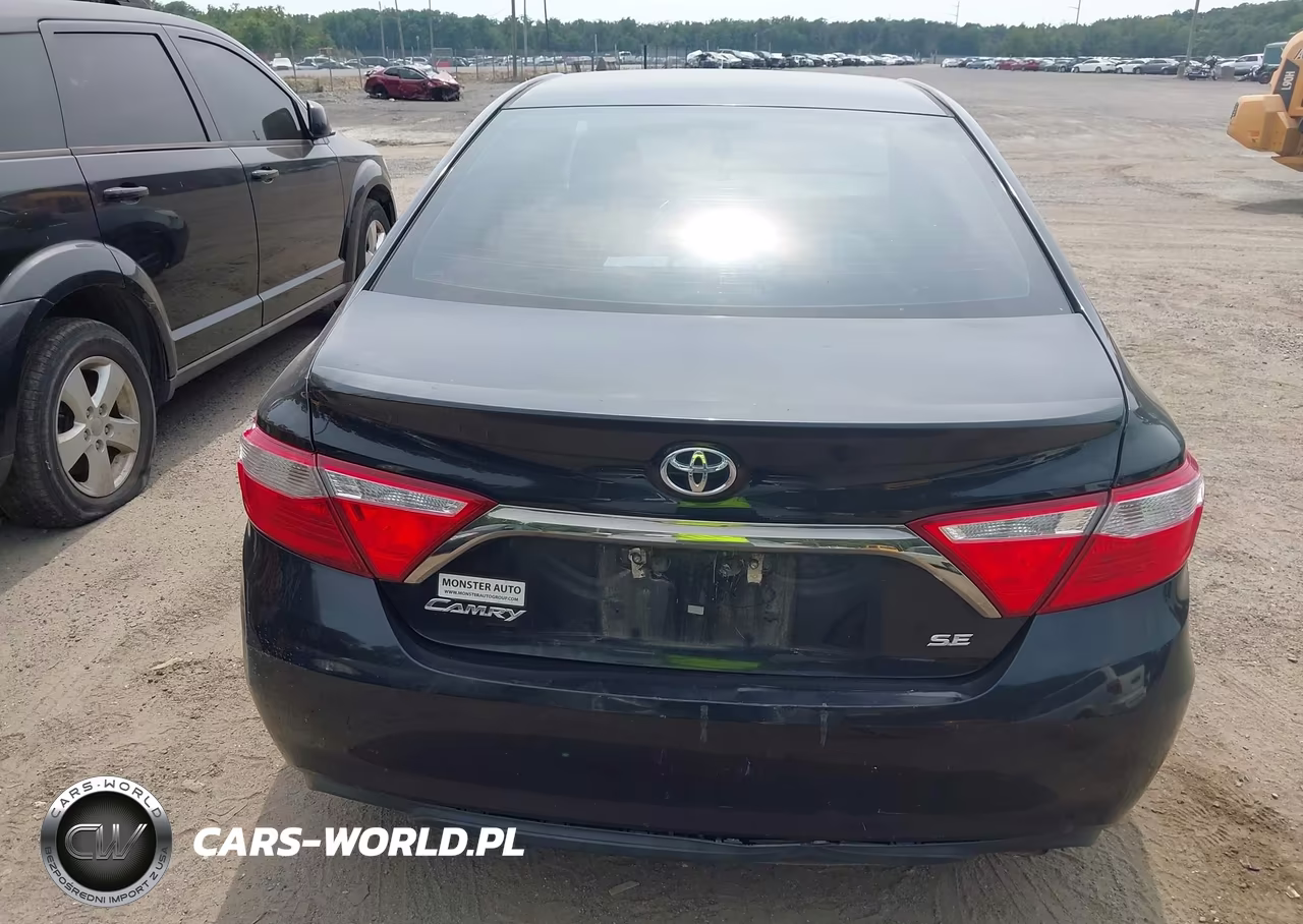 2016 Toyota Camry Se VIN:4T1BF1FK2GU567881 - 15