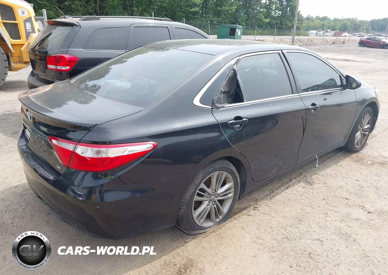2016 Toyota Camry Se VIN:4T1BF1FK2GU567881 - 4
