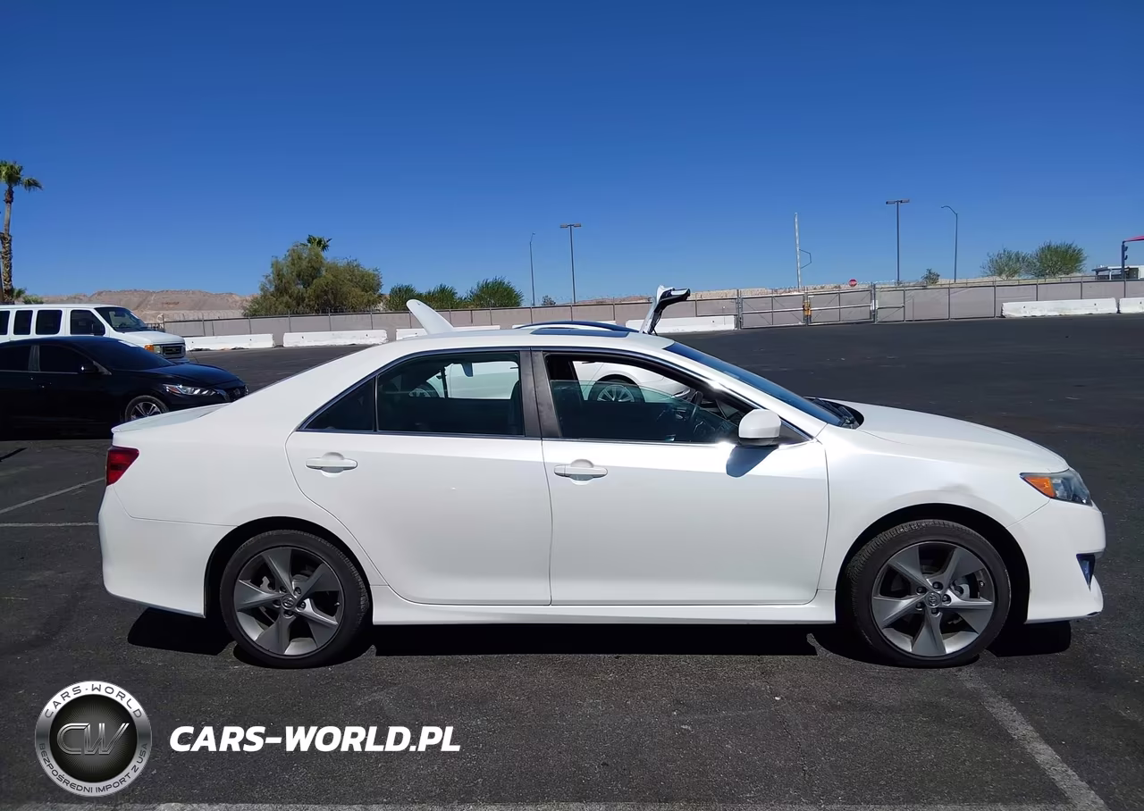 2012 Toyota Camry Se Limited Edition VIN:4T1BF1FK8CU617936 - 13