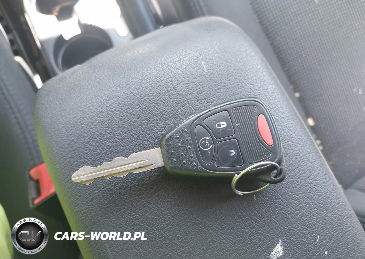 2012 Jeep Patriot Latitude VIN:1C4NJPFA3CD690450 - 11