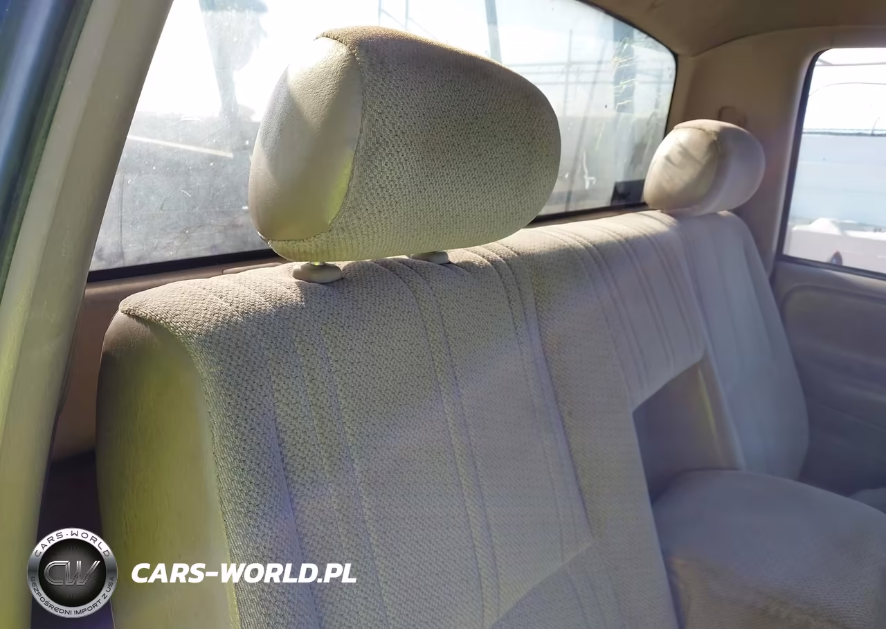 2001 Toyota Tundra VIN:5TBJN32141S136006 - 8