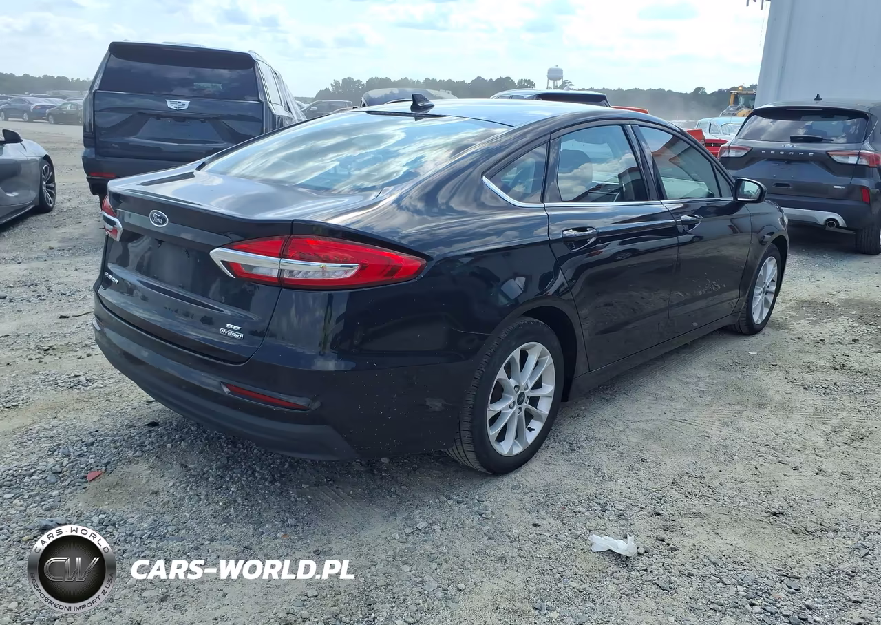 2020 Ford Fusion Hybrid Se VIN:3FA6P0LU3LR245177 - 4