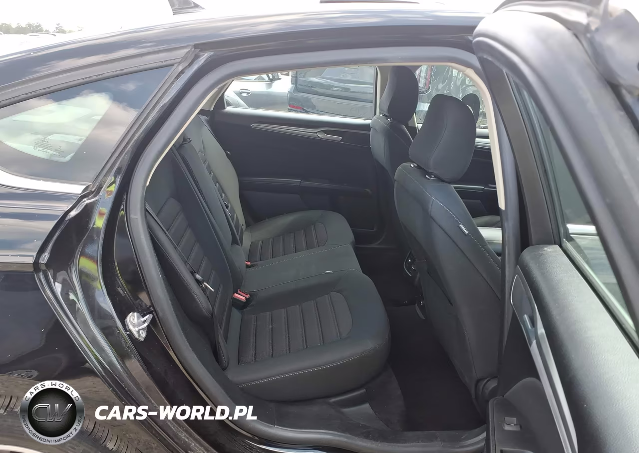 2020 Ford Fusion Hybrid Se VIN:3FA6P0LU3LR245177 - 8