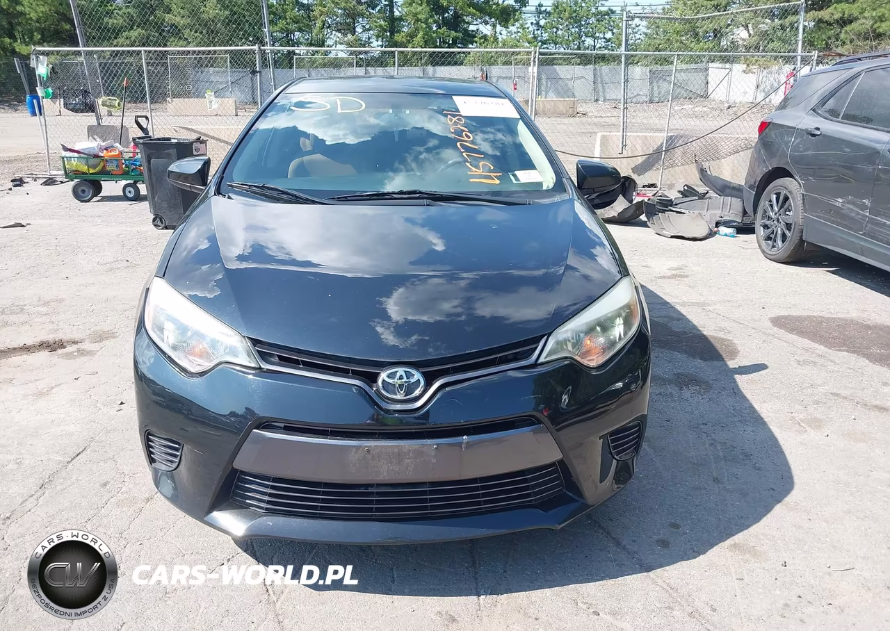 2016 Toyota Corolla Le VIN:2T1BURHE2GC676998 - 12