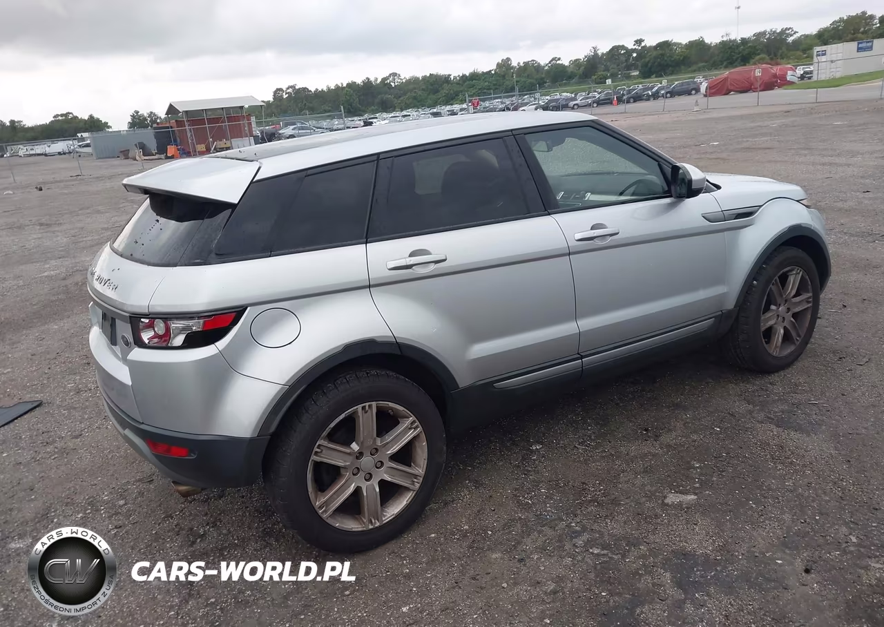 2015 Land Rover Range Rover Evoque Pure VIN:SALVP2BG3FH067590 - 4