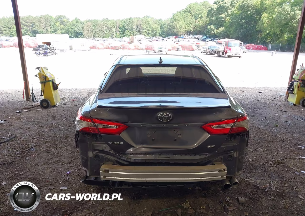 2020 Toyota Camry Se VIN:4T1G11AK3LU869766 - 16