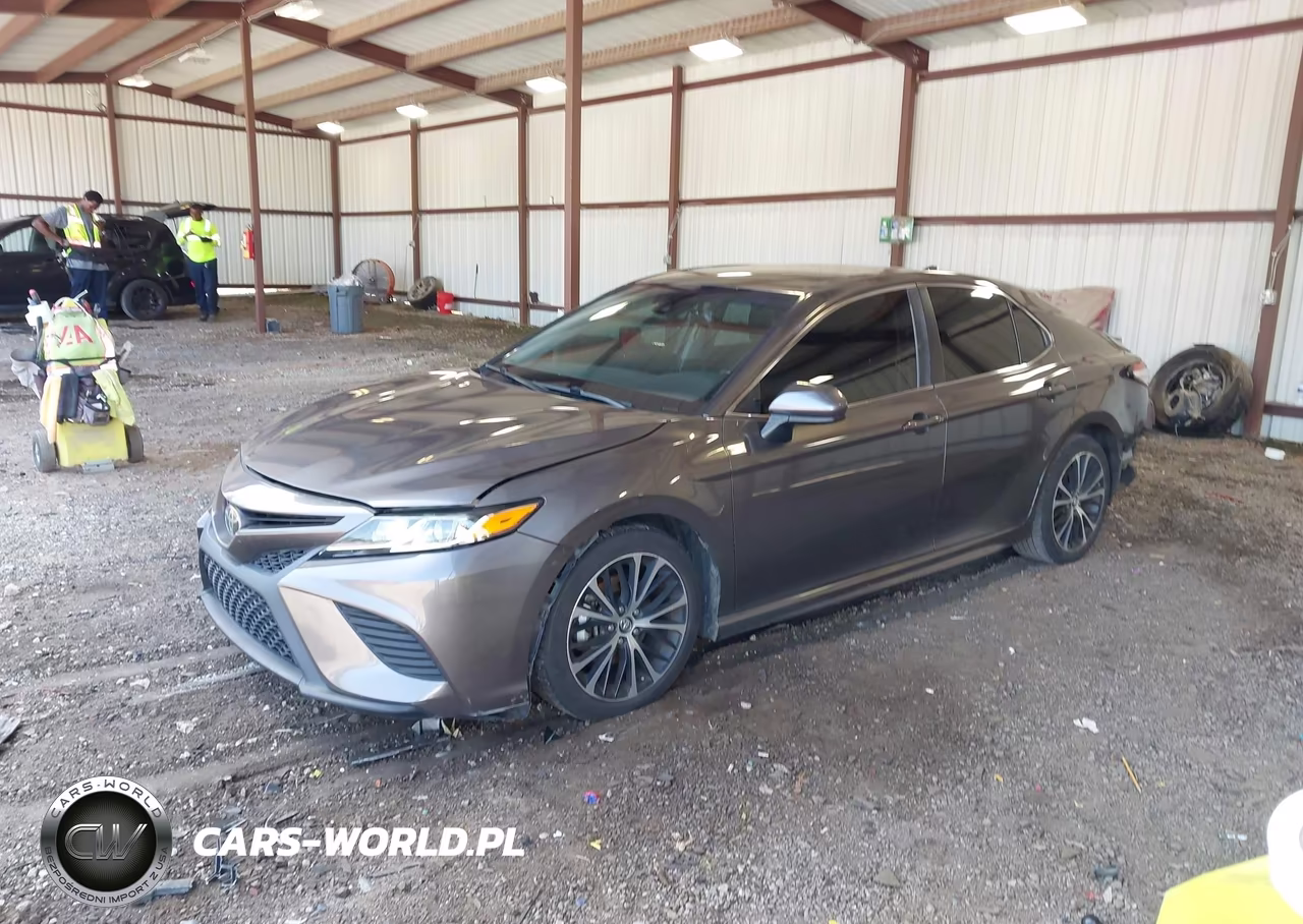 2020 Toyota Camry Se VIN:4T1G11AK3LU869766 - 2