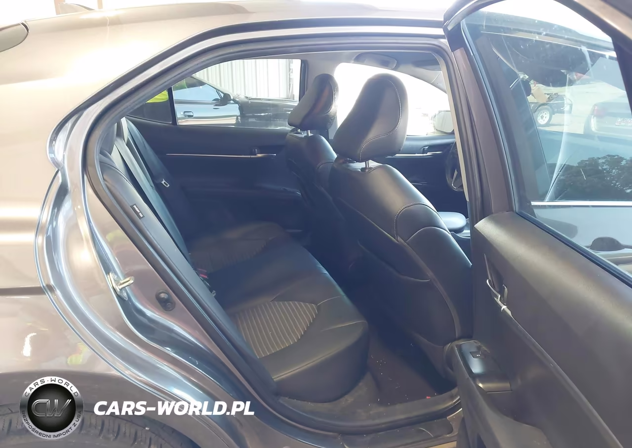 2020 Toyota Camry Se VIN:4T1G11AK3LU869766 - 8