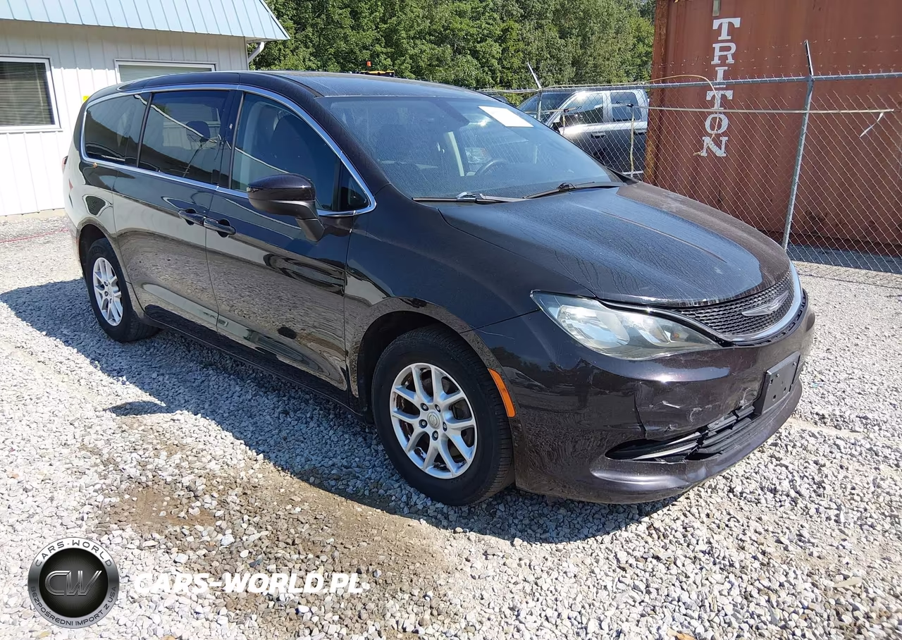 2017 Chrysler Pacifica Lx VIN:2C4RC1CG2HR627460 - 1