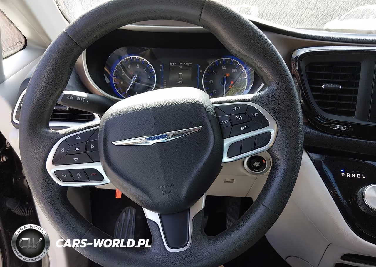 2017 Chrysler Pacifica Lx VIN:2C4RC1CG2HR627460 - 7