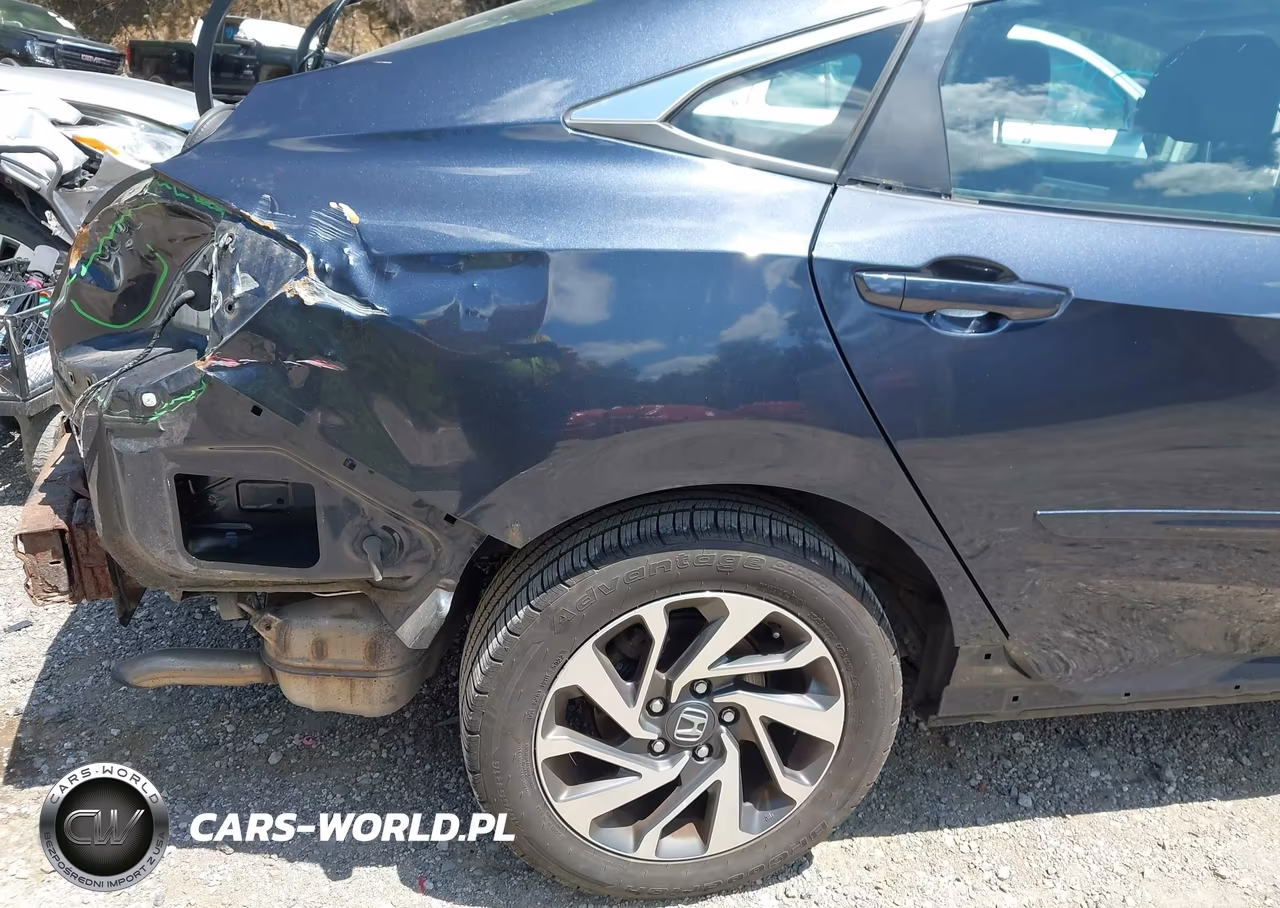 2018 Honda Civic Ex VIN:2HGFC2F76JH538881 - 19