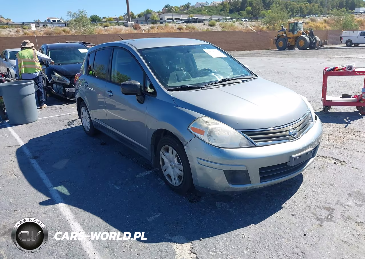 2011 Nissan Versa 1.8S