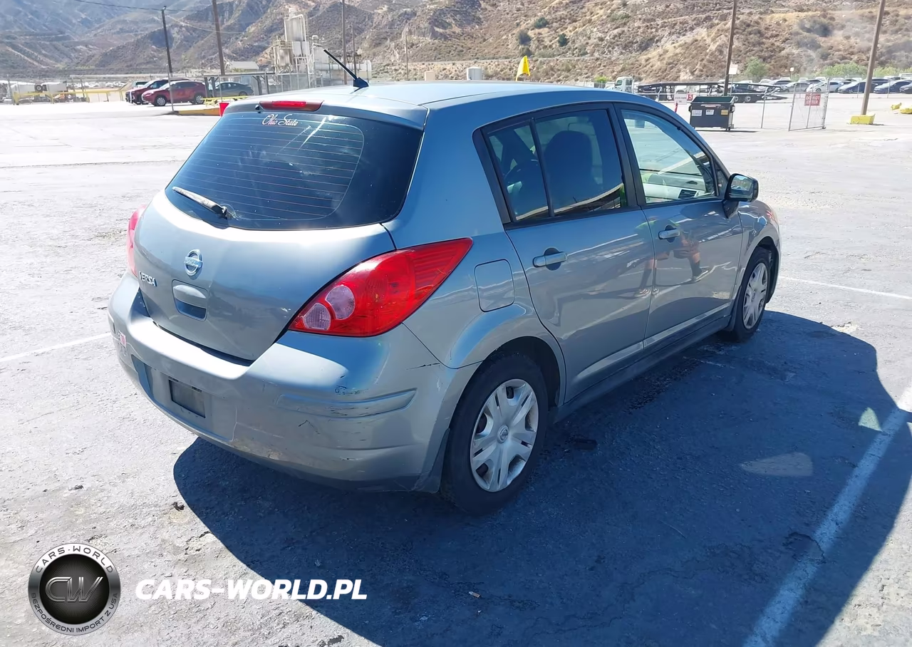 2011 Nissan Versa 1.8S VIN:3N1BC1CP3BL445100 - 4
