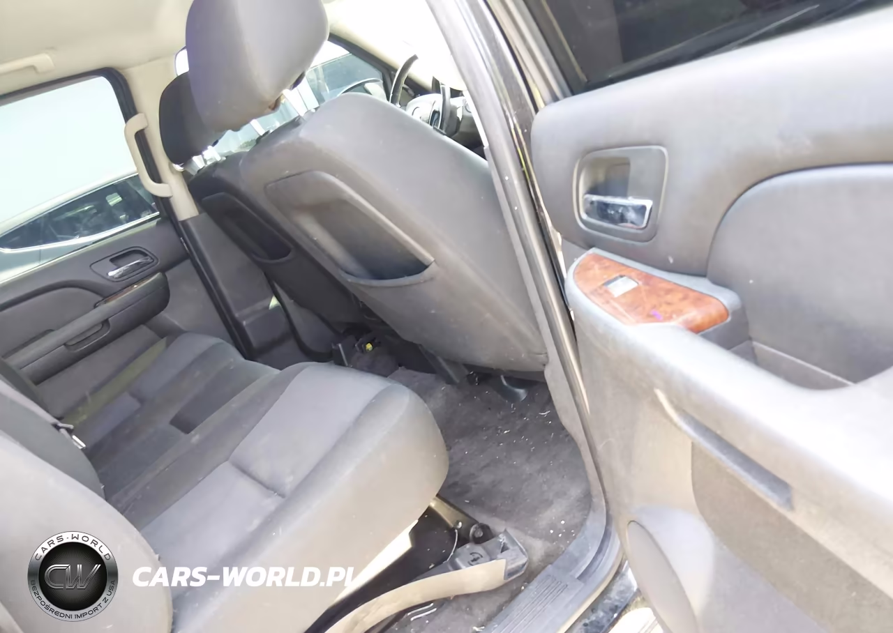 2010 Chevrolet Avalanche 1500 Ls VIN:3GNNCEE06AG278053 - 8
