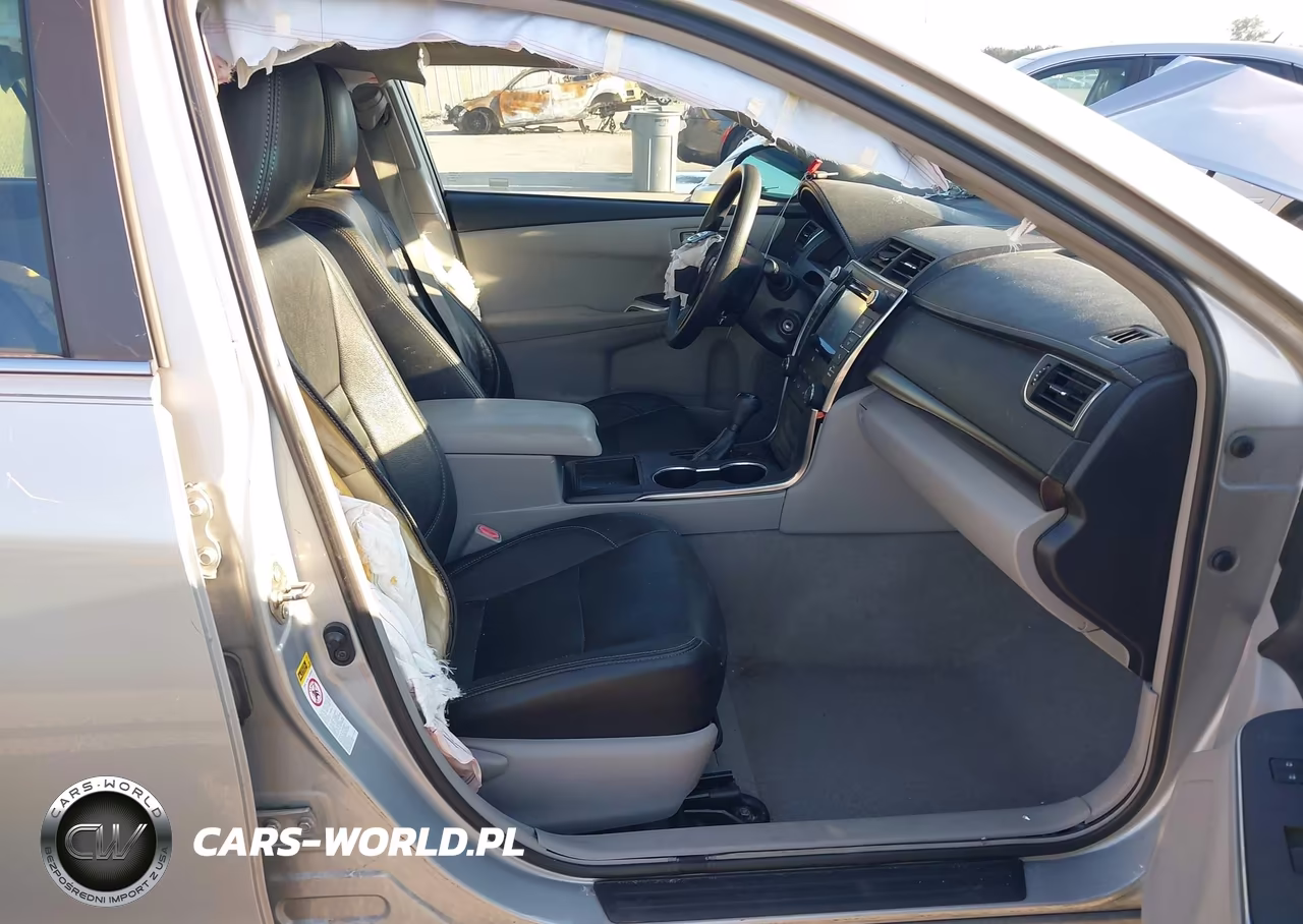 2016 Toyota Camry Le VIN:4T4BF1FK5GR535576 - 5
