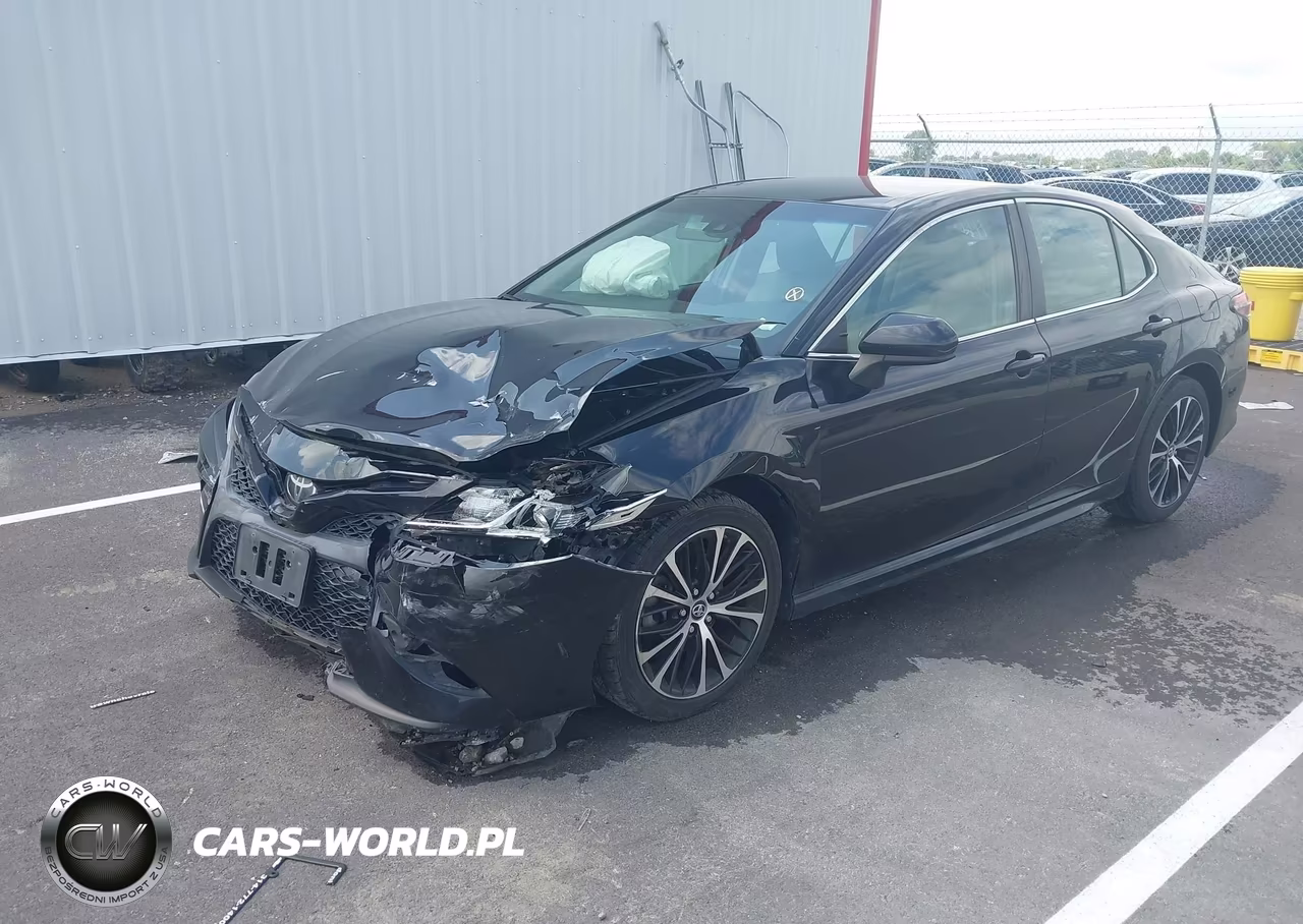 2018 Toyota Camry Se VIN:4T1B11HK0JU048167 - 2