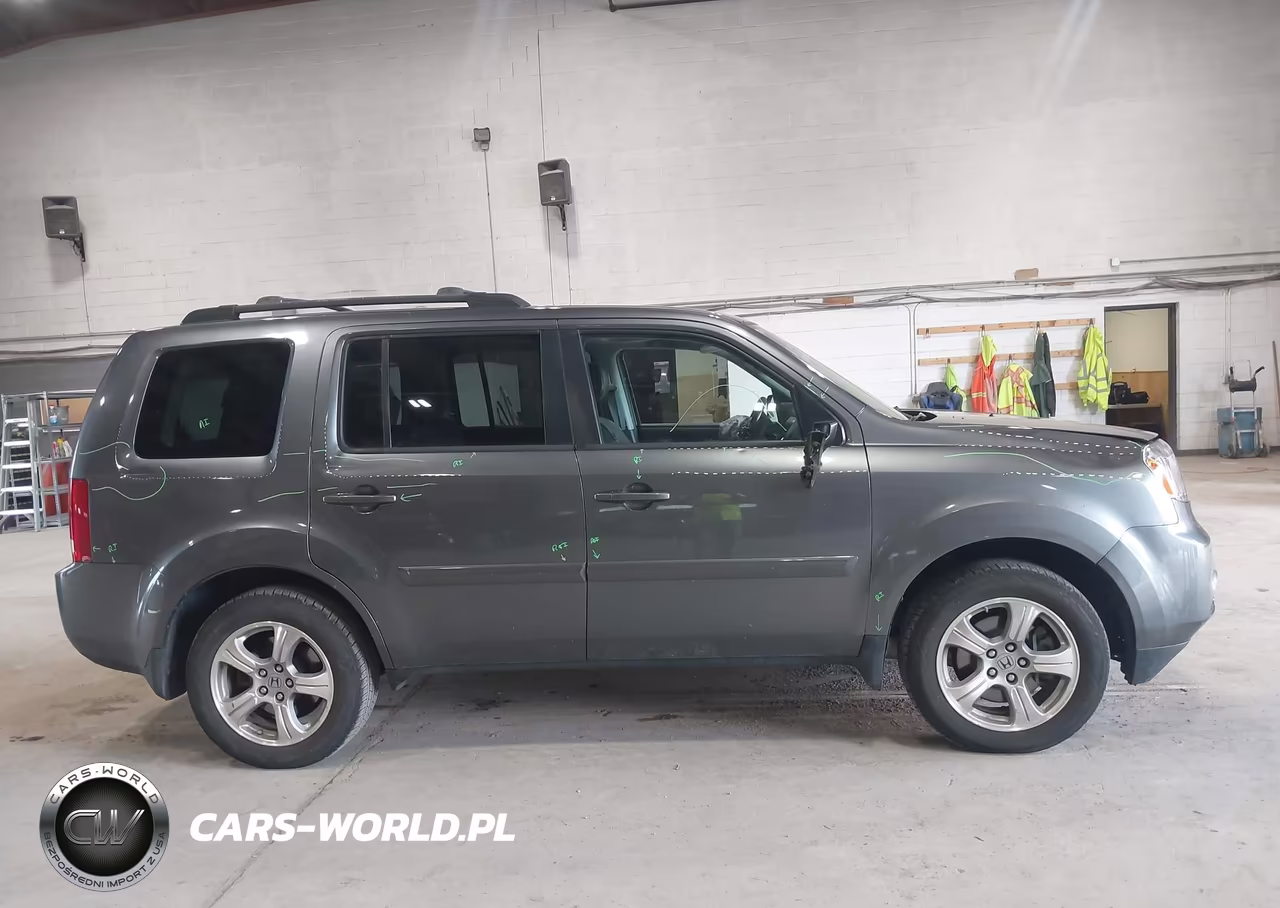 2013 Honda Pilot Ex-L VIN:5FNYF4H79DB015887 - 13
