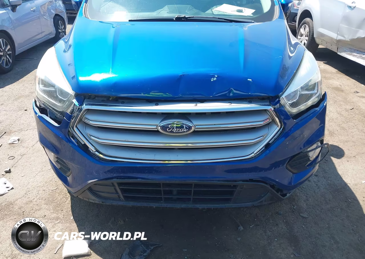 2017 Ford Escape Se VIN:1FMCU0GD0HUC86863 - 6