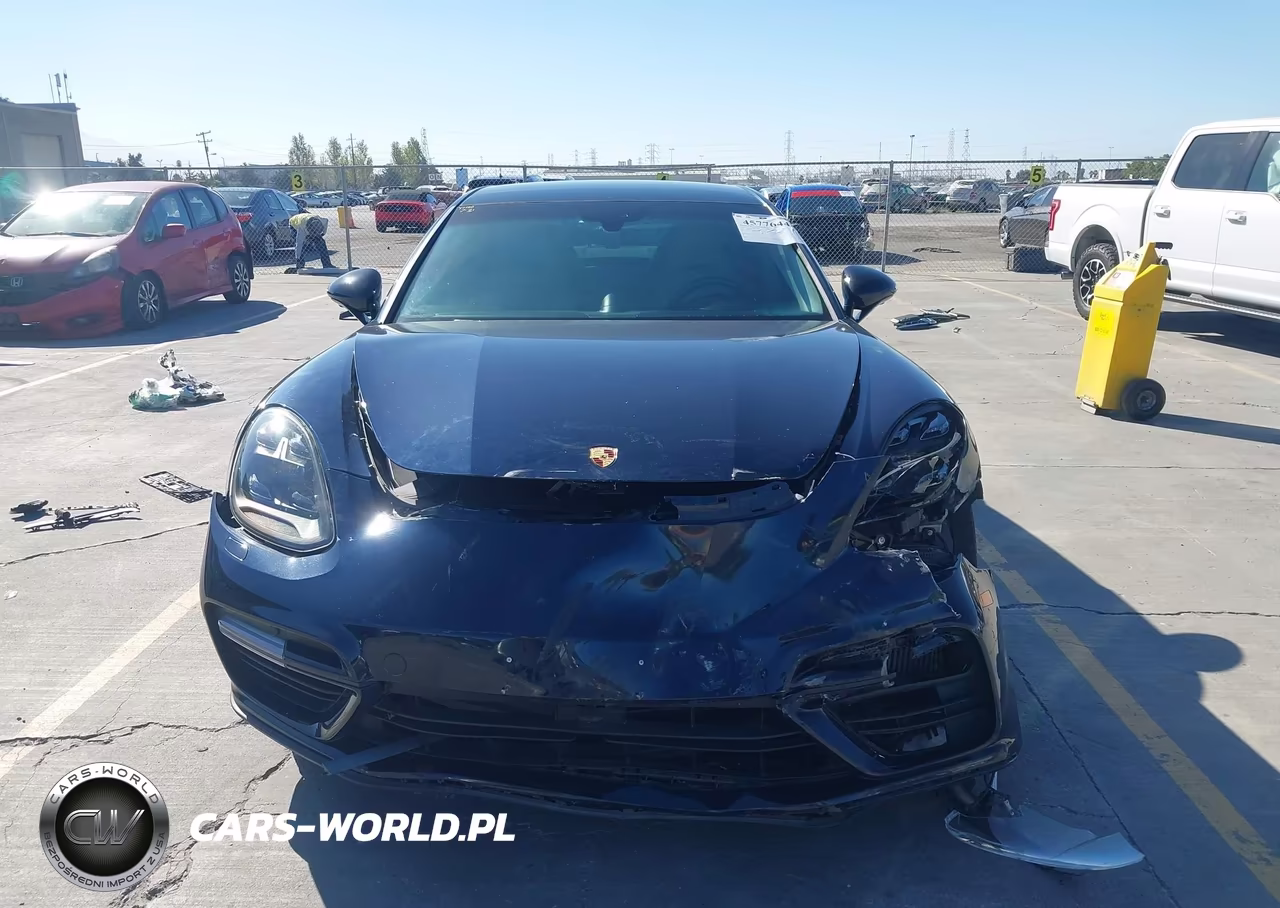 2018 Porsche Panamera E-Hybrid Turbo S VIN:WP0AH2A76JL145015 - 13