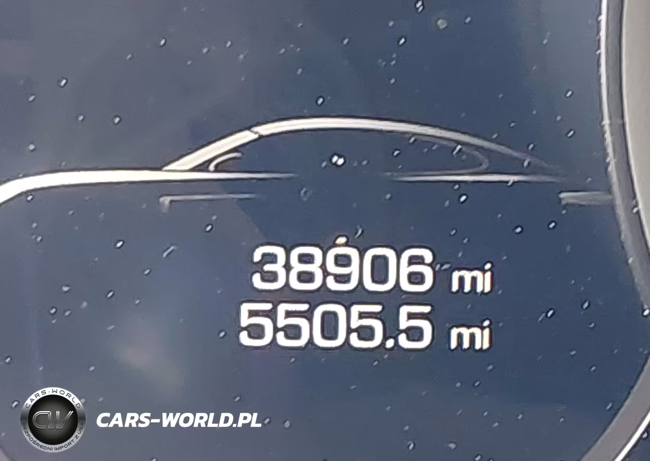 2018 Porsche Panamera E-Hybrid Turbo S VIN:WP0AH2A76JL145015 - 16